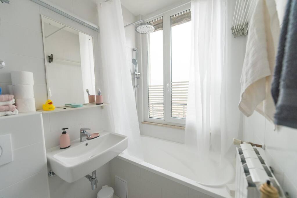 Unit4Six Apartment Sarajevo Ngoại thất bức ảnh