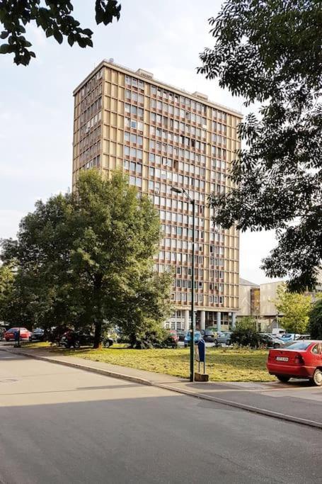 Unit4Six Apartment Sarajevo Ngoại thất bức ảnh