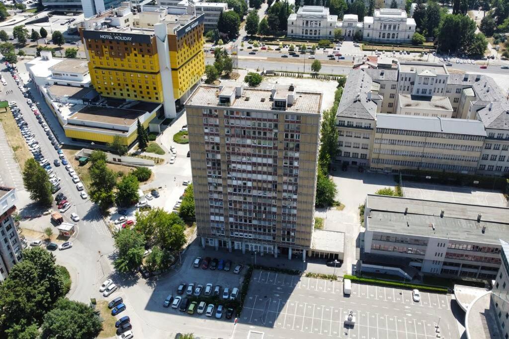 Unit4Six Apartment Sarajevo Ngoại thất bức ảnh